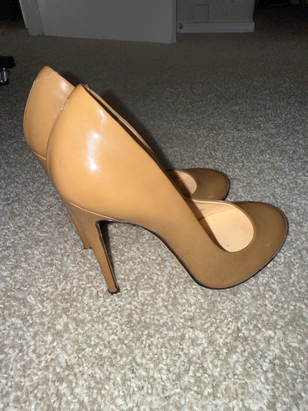 Giuseppe Zanotti Camel Tan Patent Leather Stiletto Pumps